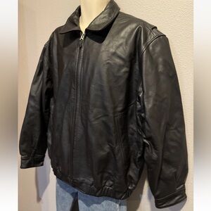 Vintage St. John's Bay Black Leather Bomber Jacket Size L Mens